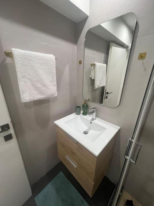 The Luxe Room 塞萨洛尼基 外观 照片